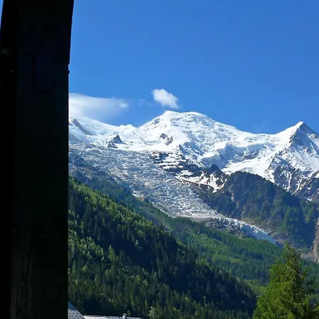 La Balme-4 *